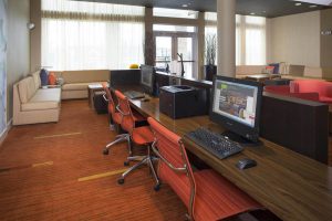 c552e33e_z Courtyard Marriott Midlothian Lobby Workstation